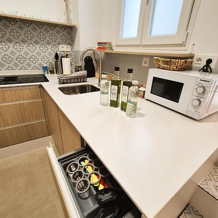 Novojaen Apartment *